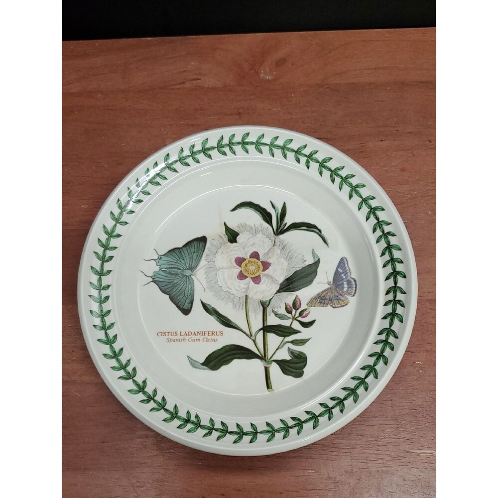 The Botanic Garden 7.25" Side Plate Spanish Gum Cistus